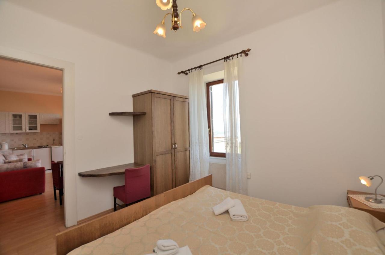 Apartment Mirela Opatija Exterior photo