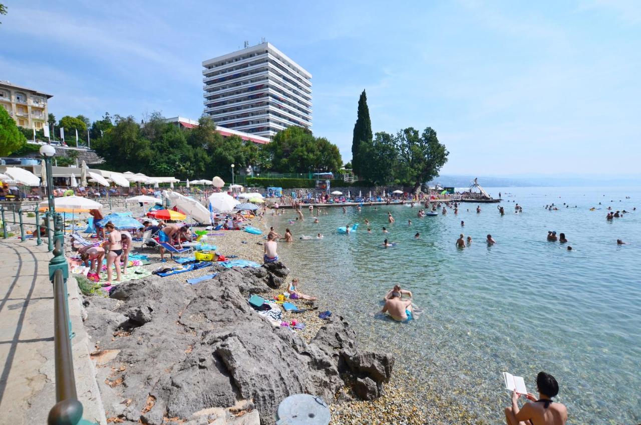 Apartment Mirela Opatija Exterior photo