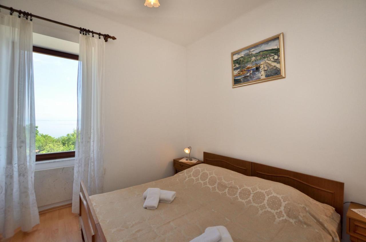 Apartment Mirela Opatija Exterior photo