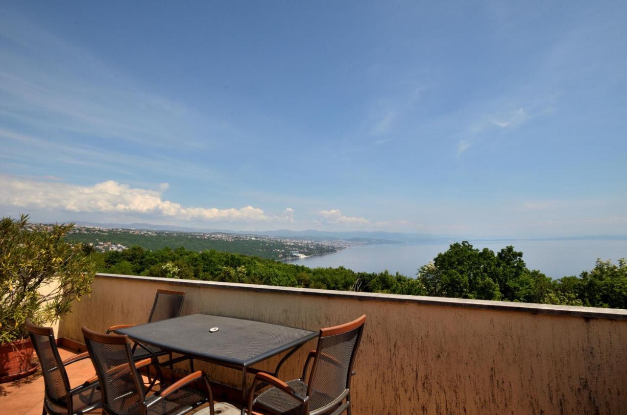 Apartment Mirela Opatija Exterior photo