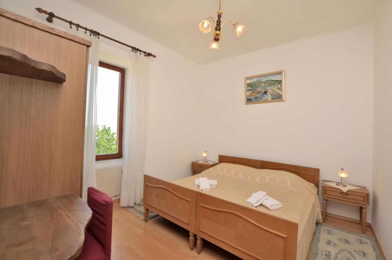 Apartment Mirela Opatija Exterior photo